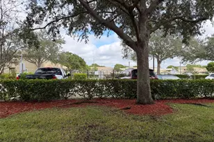 9133 Pershore Pl, Tamarac, FL 33321 - Photo 17