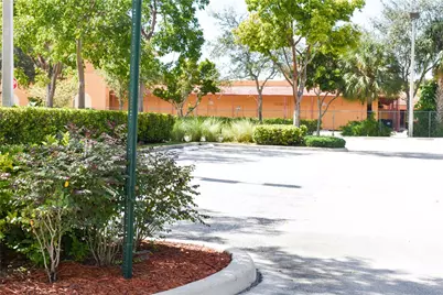 7800 NW 39th St, Sunrise, FL 33351 - Photo 5