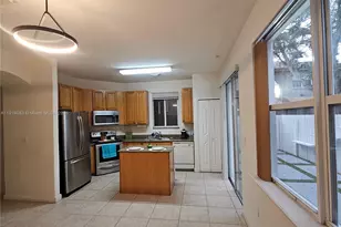 11551 NW 79th Ln, Doral, FL 33178 - Photo 17