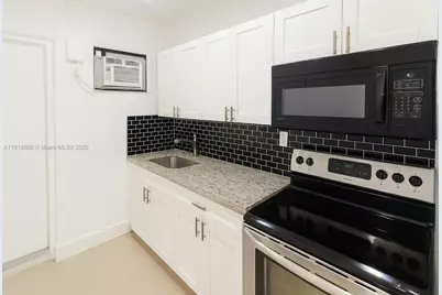 5807 SW 25th St #9, West Park, FL 33023 - Photo 3