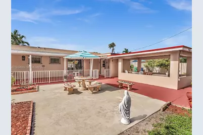 17231 NW 53rd Pl, Miami Gardens, FL 33055 - Photo 5