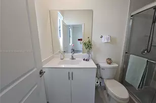 3310 W 114th Terrace, Hialeah, FL 33018 - Photo 31