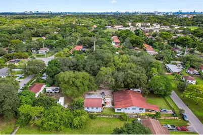 535 NW 90th St, El Portal, FL 33150 - Photo 23