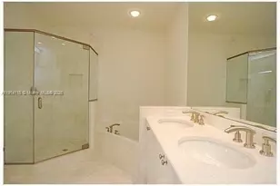 901 Brickell Key Blvd, Miami, FL 33131 - Photo 11