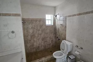 8330 SW 96th Pl, Miami, FL 33173 - Photo 17