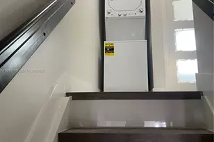 431 NW 82nd Ave, Miami, FL 33126 - Photo 17