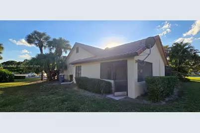 [Address not provided], Boca Raton, FL 33498 - Photo 17