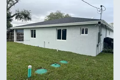 2240 NW 152 St, Miami Gardens, FL 33054 - Photo 7