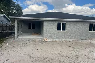 2240 NW 152nd St, Miami Gardens, FL 33054 - Photo 7