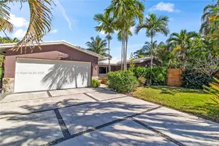 3460 NE 17th Way, Oakland Park, FL 33334 - Photo 3