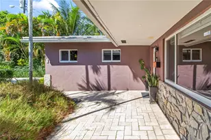 3460 NE 17th Way, Oakland Park, FL 33334 - Photo 5