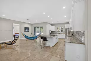 18369 Mellen Ln, Jupiter, FL 33478 - Photo 15