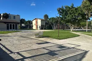 10851 SW 2nd St, Sweetwater, FL 33174 - Photo 23