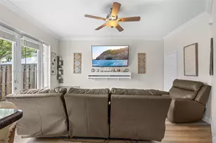 8181 SW 118th Ct, Miami, FL 33183 - Photo 11