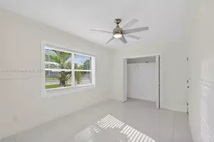 465 NW 153rd St, Miami, FL 33169 - Photo 13