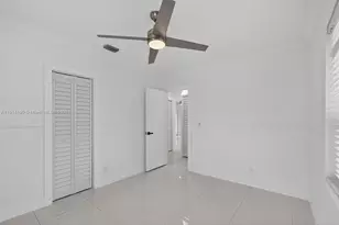 465 NW 153rd St, Miami, FL 33169 - Photo 11