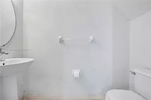 6004 Red Plum Ct, Tamarac, FL 33321 - Photo 13