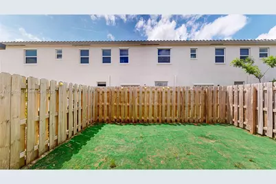 2647 SE 13th St, Homestead, FL 33035 - Photo 35
