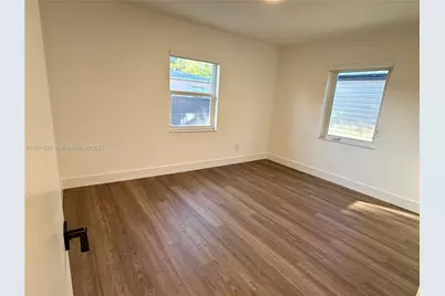 115 NW 118th St #2, Miami, FL 33168 - Photo 17