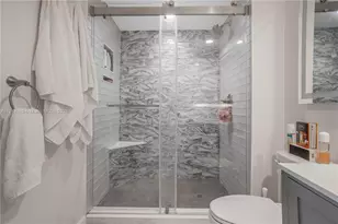 335 S Biscayne Blvd, Miami, FL 33131 - Photo 19