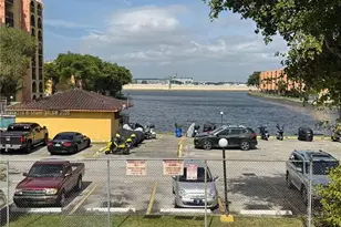 4713 NW 7th St, Miami, FL 33126 - Photo 29