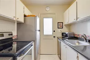 16790 NE 14th Ave, Miami, FL 33162 - Photo 15