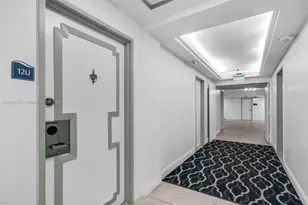 5101 Collins Ave, Miami Beach, FL 33140 - Photo 13