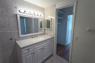 450 Golden Isles Dr, Hallandale Beach, FL 33009 - Photo 11