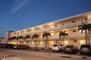 450 Golden Isles Dr, Hallandale Beach, FL 33009 - Photo 23