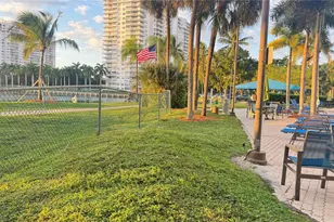 18151 NE 31st Ct, Aventura, FL 33160 - Photo 29