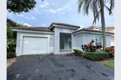 5593 NW 102nd Pl, Doral, FL 33178 - Photo 1