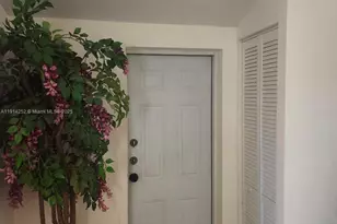 7945 Sunset Dr, Miami, FL 33143 - Photo 11