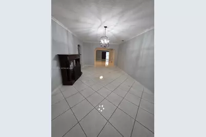 2970 SW 17th St, Miami, FL 33145 - Photo 9