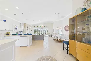 338 NW Treeline Trce, Port Saint Lucie, FL 34986 - Photo 9