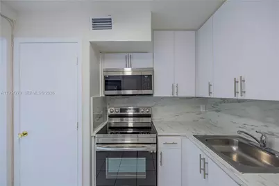 4164 Inverrary Dr #812, Lauderhill, FL 33319 - Photo 15