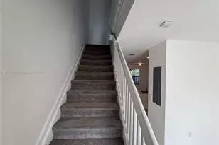 685 NE 208th Terrace, Miami, FL 33179 - Photo 13