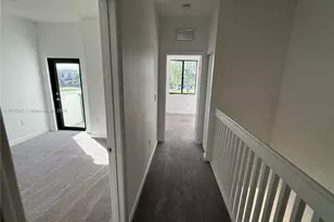 685 NE 208th Terrace, Miami, FL 33179 - Photo 17