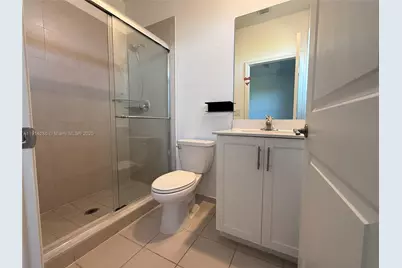 685 NE 208th Ter #685, Miami, FL 33179 - Photo 15