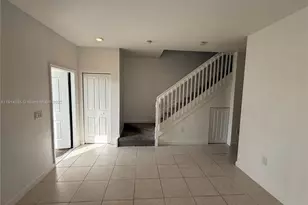 685 NE 208th Terrace, Miami, FL 33179 - Photo 5