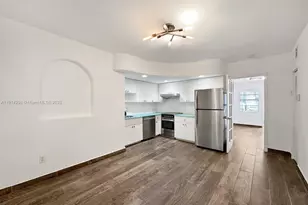 901 Euclid Ave, Miami Beach, FL 33139 - Photo 1