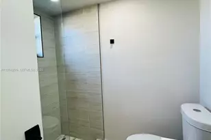 3826 SW 107th Ave, Miami, FL 33165 - Photo 5