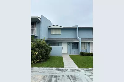 3826 SW 107th Ave #2-2, Miami, FL 33165 - Photo 1