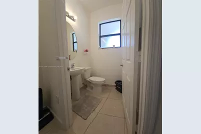 3387 W 106 #3387, Hialeah, FL 33018 - Photo 11