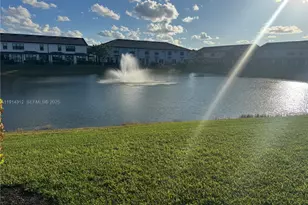 2162 Appleton Cir N, Oakland Park, FL 33309 - Photo 49