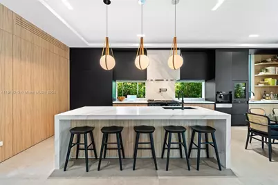 8625 NE 10th Ave, Miami, FL 33138 - Photo 7