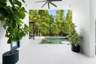 8625 NE 10th Ave, Miami, FL 33138 - Photo 35