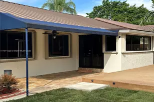 8035 SW 89th Ct, Miami, FL 33173 - Photo 31