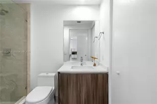 488 NE 18th St, Miami, FL 33132 - Photo 13