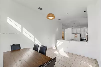 9518 NW 47th Ter, Doral, FL 33178 - Photo 19