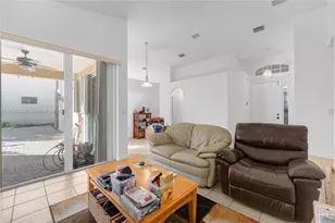 9518 NW 47th Terrace, Doral, FL 33178 - Photo 13